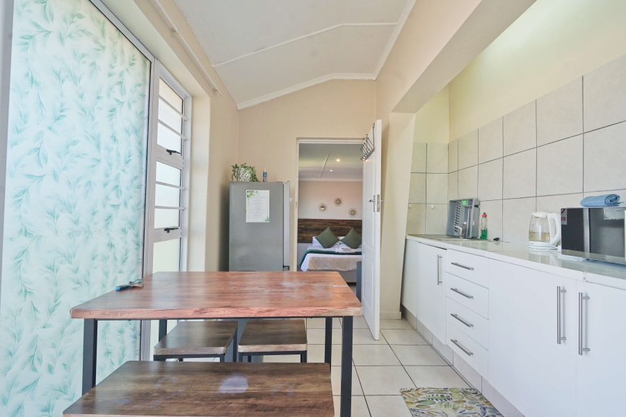 8 Bedroom Property for Sale in Gonubie Eastern Cape